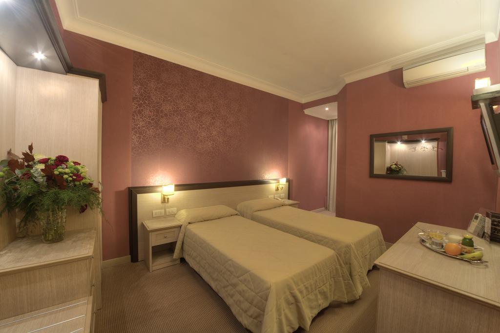 Hotel Galileo Рим Экстерьер фото