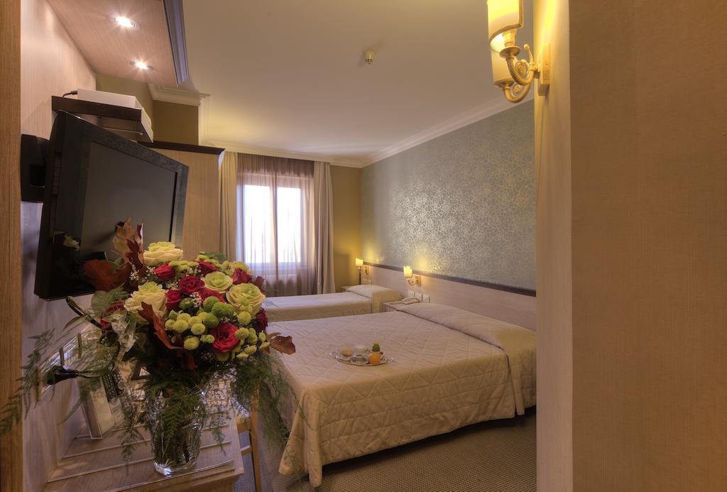 Hotel Galileo Рим Экстерьер фото