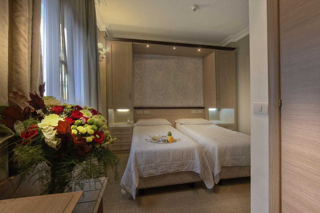 Hotel Galileo Рим Экстерьер фото