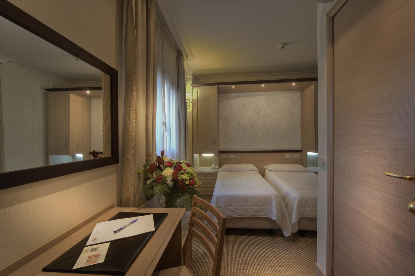 Hotel Galileo Рим Экстерьер фото