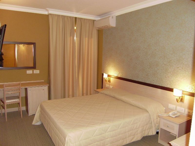 Hotel Galileo Рим Экстерьер фото